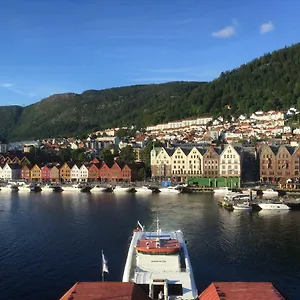 Apartment With Beautiful View To Bryggen, Bergen